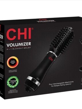 CHI Black Volumizer 4-in-1 Blowout Brush.        D